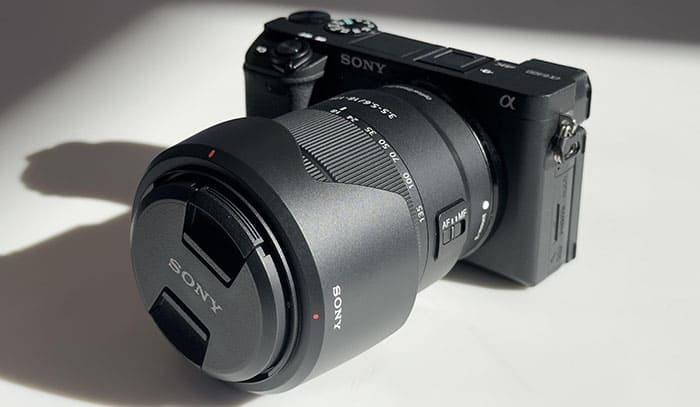 Sony A6400 - mẫu máy APS-C mới nhất của hãng